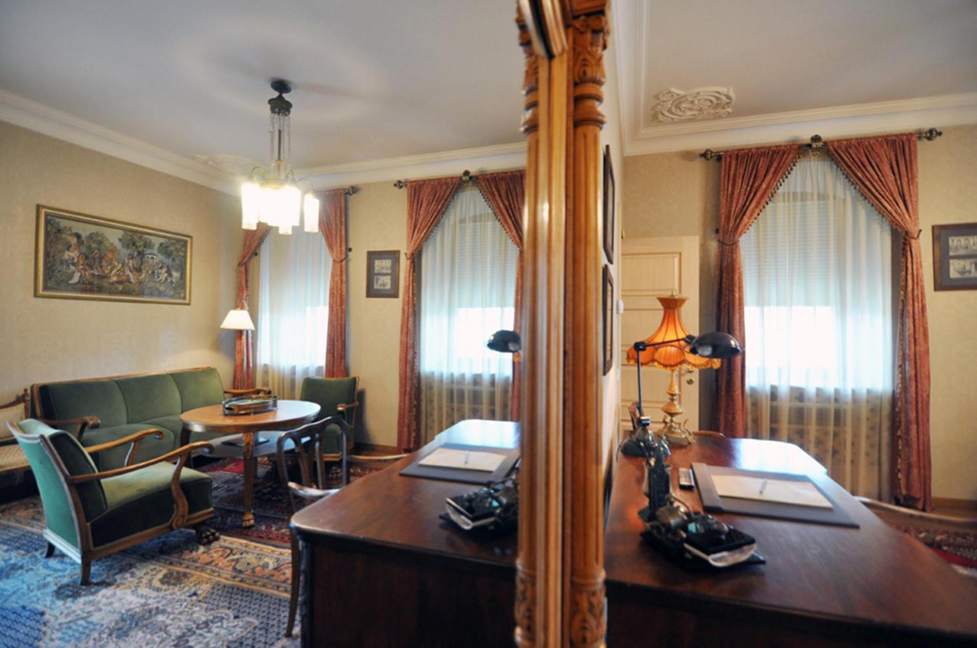 Vinotel Boutique Hotel 트빌리시 객실 사진